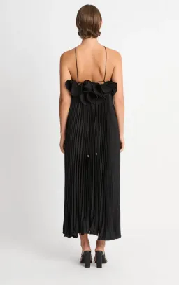Sheike Eliza Maxi Dress Black Size 6 for rent on The Volte - image 2