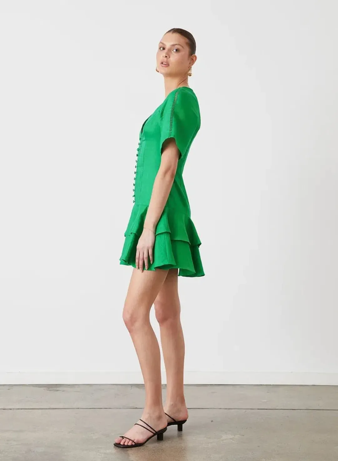 Joslin Gwen Linen Mini Dress Green Size 18 for rent on The Volte - main image