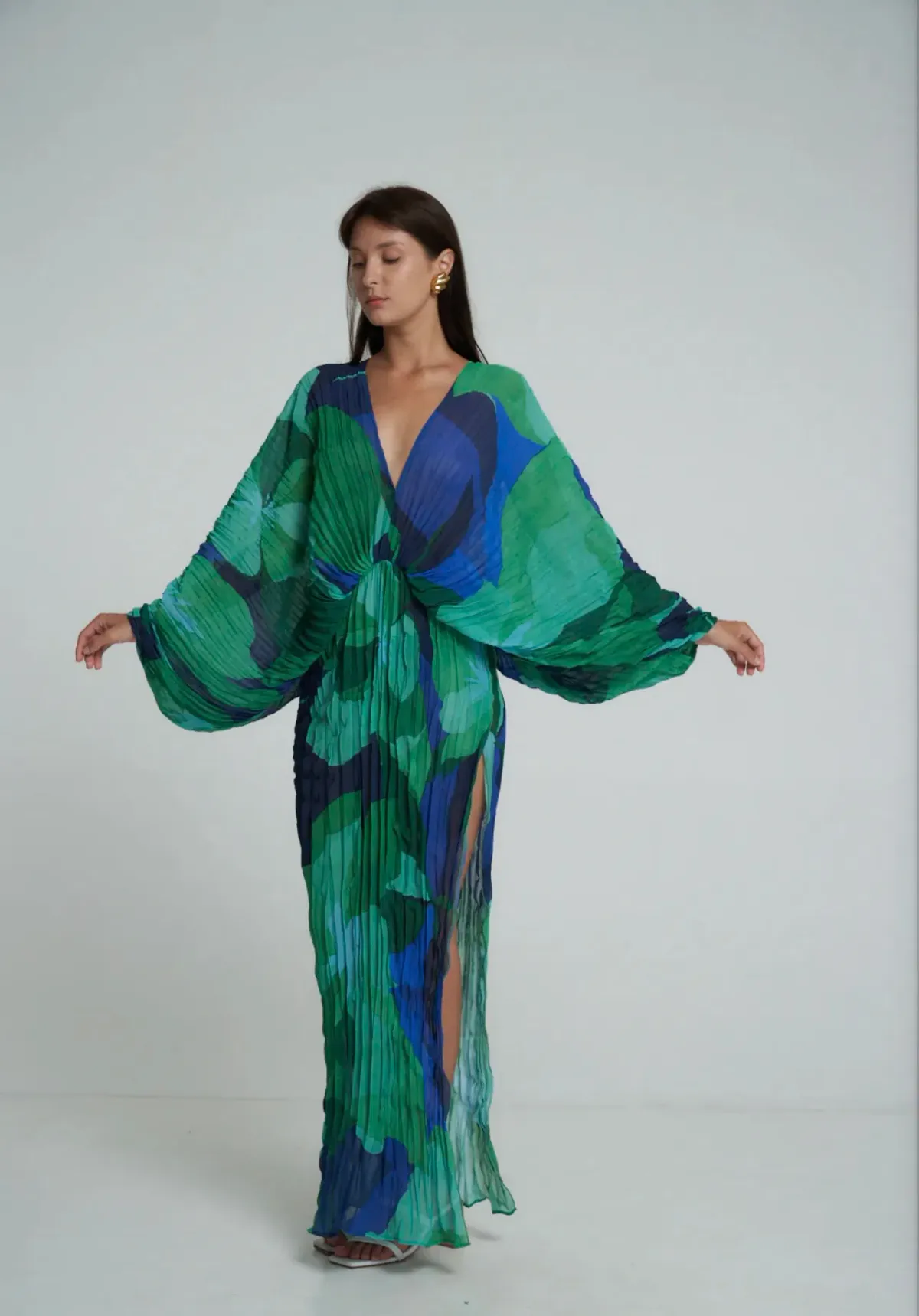 L’idée De Luxe Gown Capri Green Size AU 12 for rent on The Volte - main image