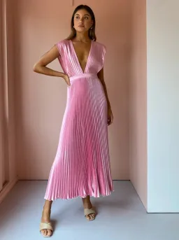 Lidee Gala Gown in Blossom Pink Size 8 for rent on The Volte - image 1