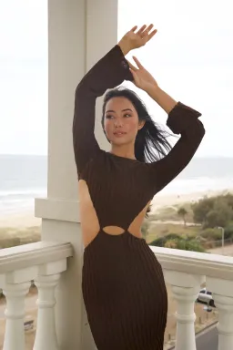 Deconduarte Salina Maxi Dress Chocolate Size XS / AU 6 for rent on The Volte - image 3