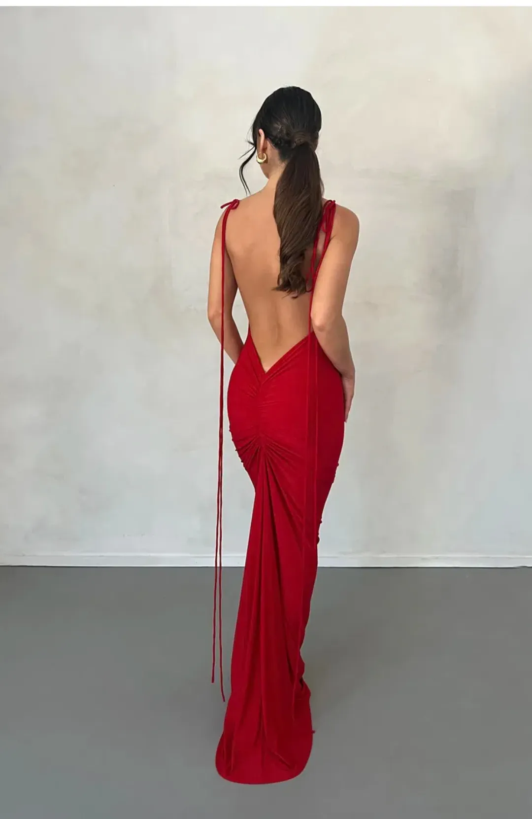 Melani the Label Gia Gown Red Size AU 6 for rent on The Volte - main image