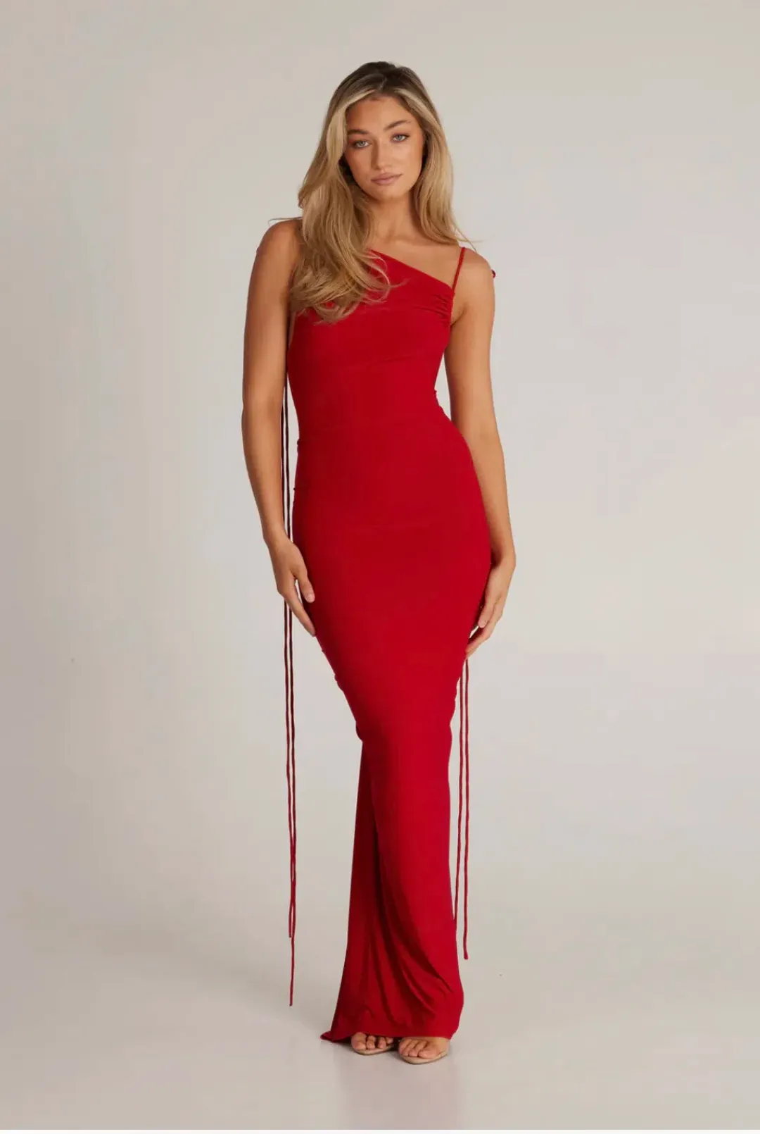 Melani the Label Gia Gown Red Size AU 6 for rent on The Volte - main image