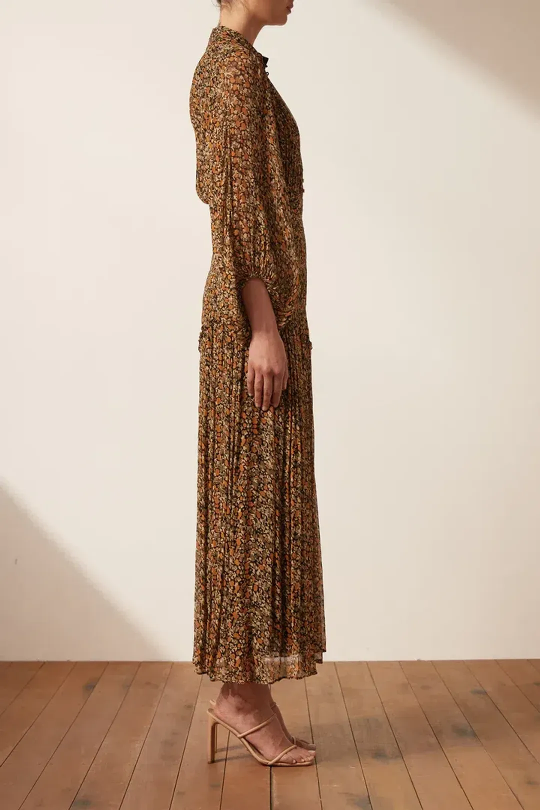 Shona Joy Paloma Button Up Midi Dress Multi Floral Size 8 for rent on The Volte - main image