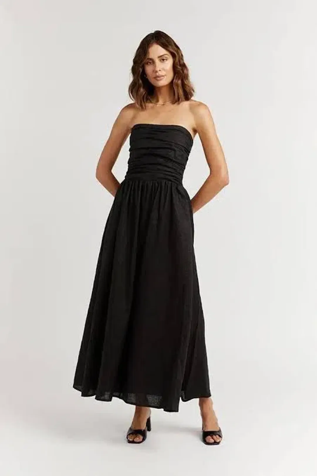 Dissh Bonnie Sweetheart Strapless Midi Dress Black Size 6 for rent on The Volte - main image