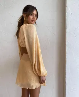 Issy Hummingbird Mini Dress in Rockmelon Size 6 for rent on The Volte - image 2