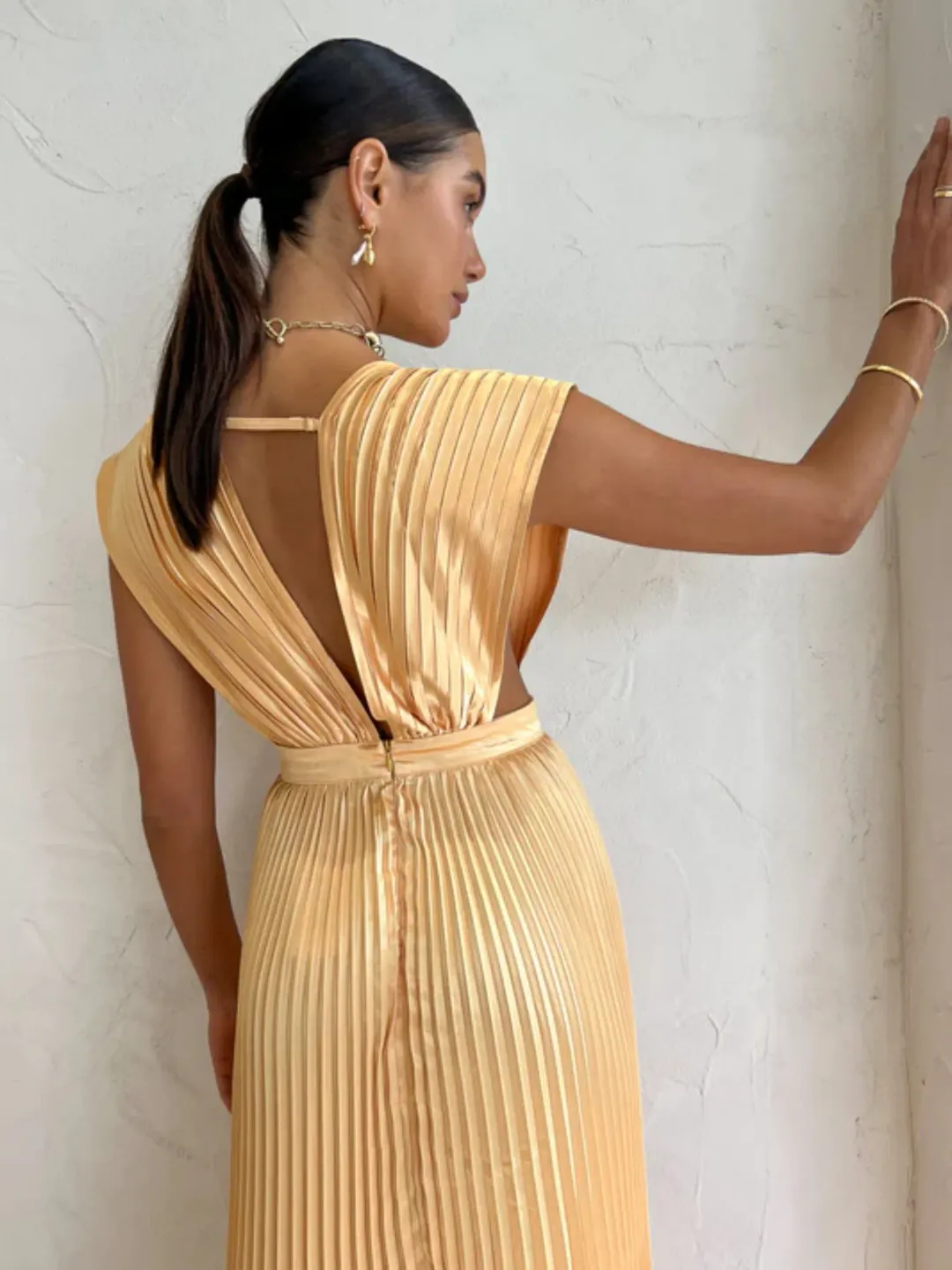 L'idée Gala Gown Mango Size AU 6 for rent on The Volte - main image