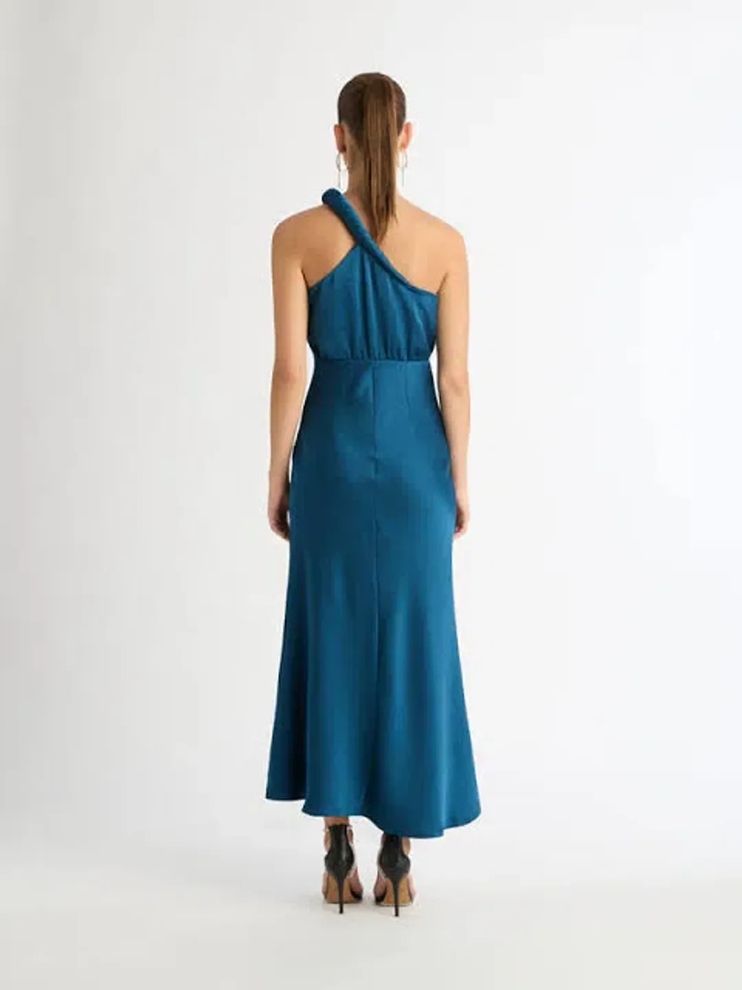 Sheike Naomi Maxi Dress in Blue Size 16 for rent on The Volte - main image