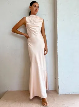 Signficant Other Lana Maxi Dress Blush Size 8 for rent on The Volte - image 4