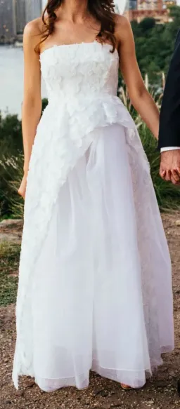 Carla Zampatti Orchid Strapless Flora Lace Wedding Dress White Size 6 for rent on The Volte - image 4