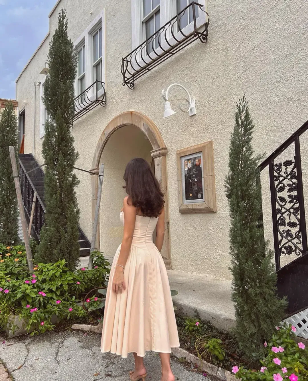 House Of CB Samaria Corset Sundress Vintage Cream Size AU 8 for rent on The Volte - main image