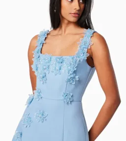Elliatt Bruges Mini Dress in Cornflower Size 10 for rent on The Volte - image 2