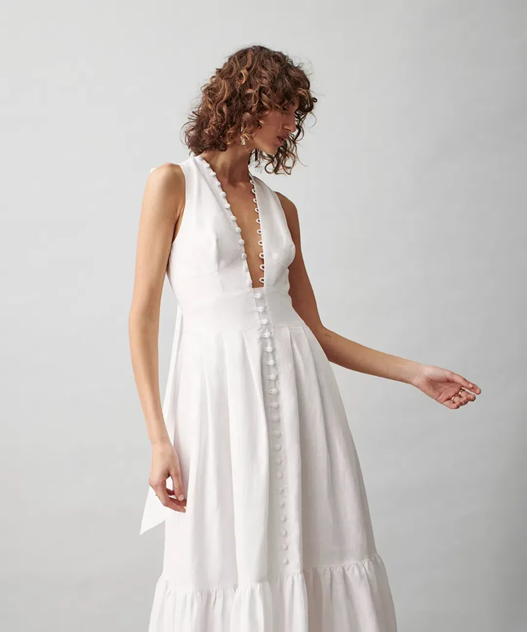 Joslin Marion Linen Maxi Sleeveless Dress White Size 8 for rent on The Volte - main image