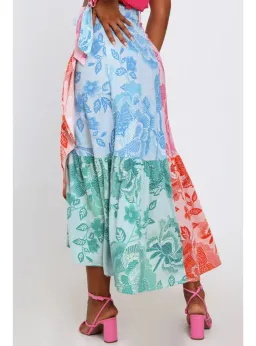 Farm Rio Flower Color Top Crop Top And Flower Colored Skirt Set Print Size S / AU 8 for rent on The Volte - image 6