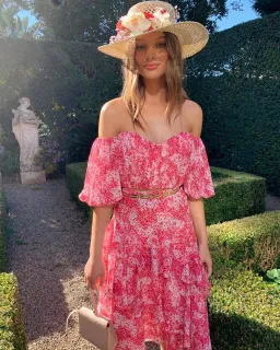 Sheike Ditsy Floral Top & Skirt Set Pink Size 14 for rent on The Volte - image 2