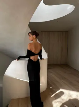 Effie Kats The Gwen Gown in Black Size 10 for rent on The Volte - image 2