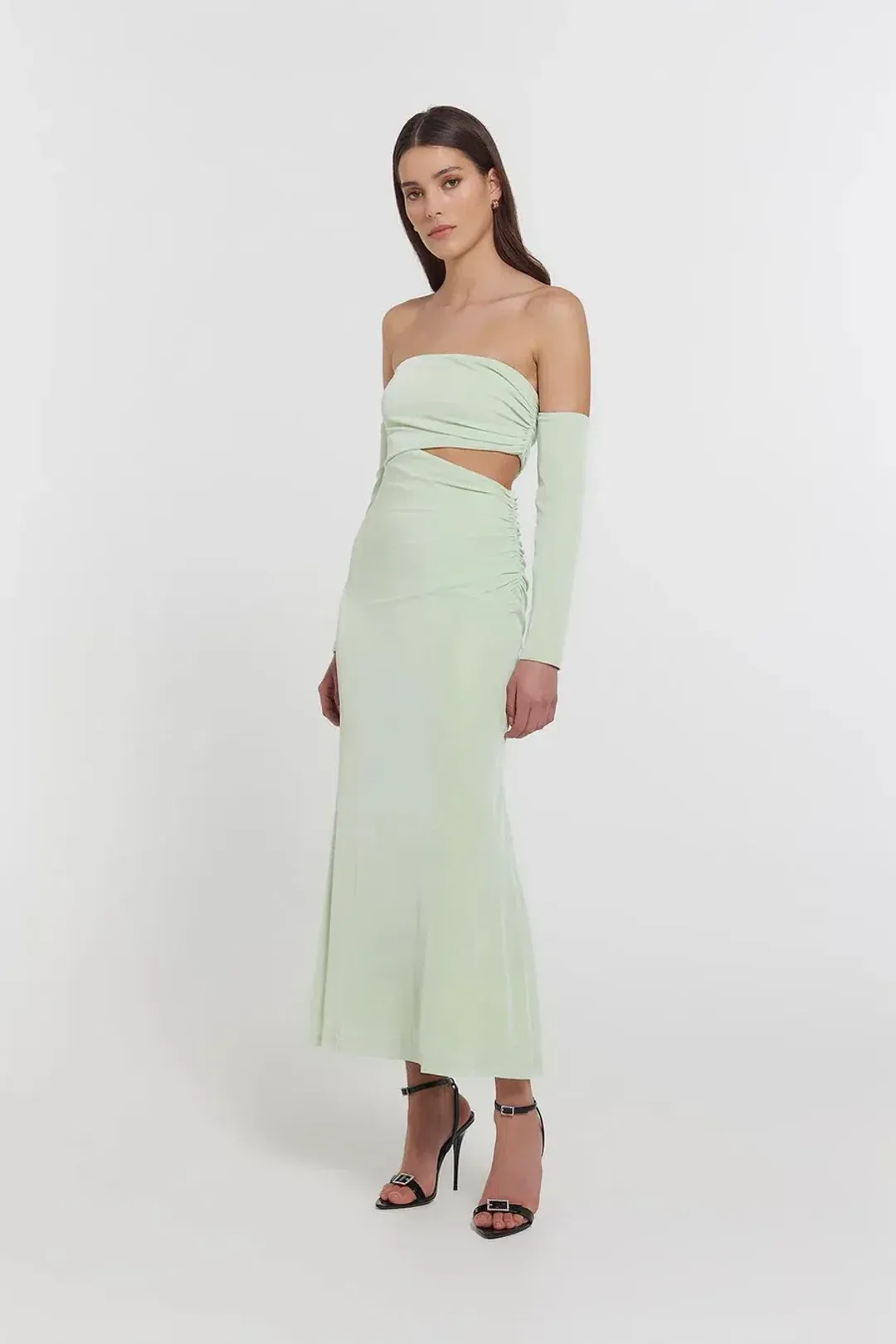 Kianna Gordon Dress in Mint Green Size AUS 6 for rent on The Volte - main image