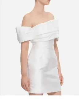 Solace London Edda Off Shoulder Mini Dress Off White Size 12 for rent on The Volte - image 5