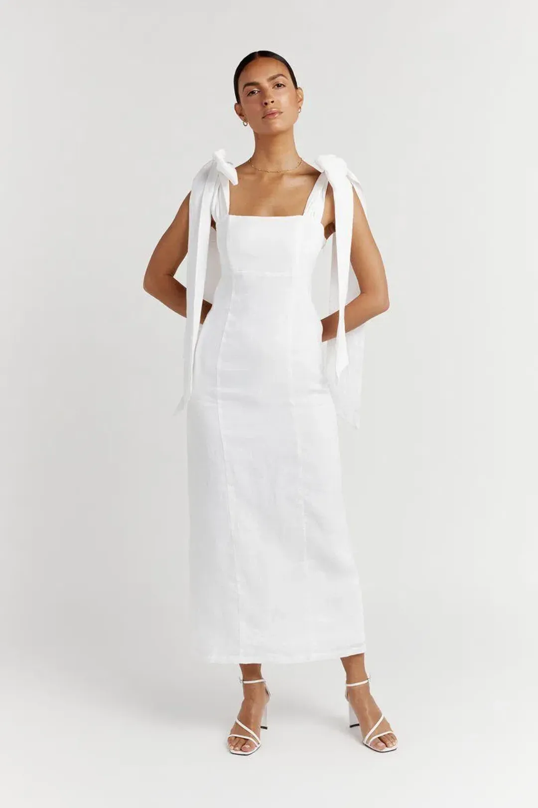 Dissh Aisle Linen Bow Midi Dress White Size 12 for rent on The Volte - main image