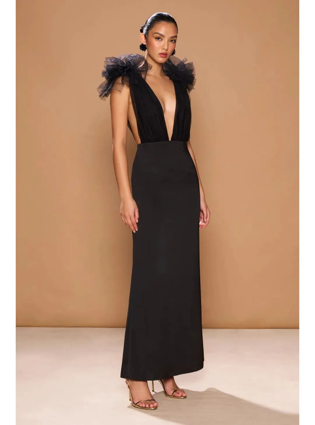 Sonya Moda Como Gown Noir Size AU 10 for rent on The Volte - main image