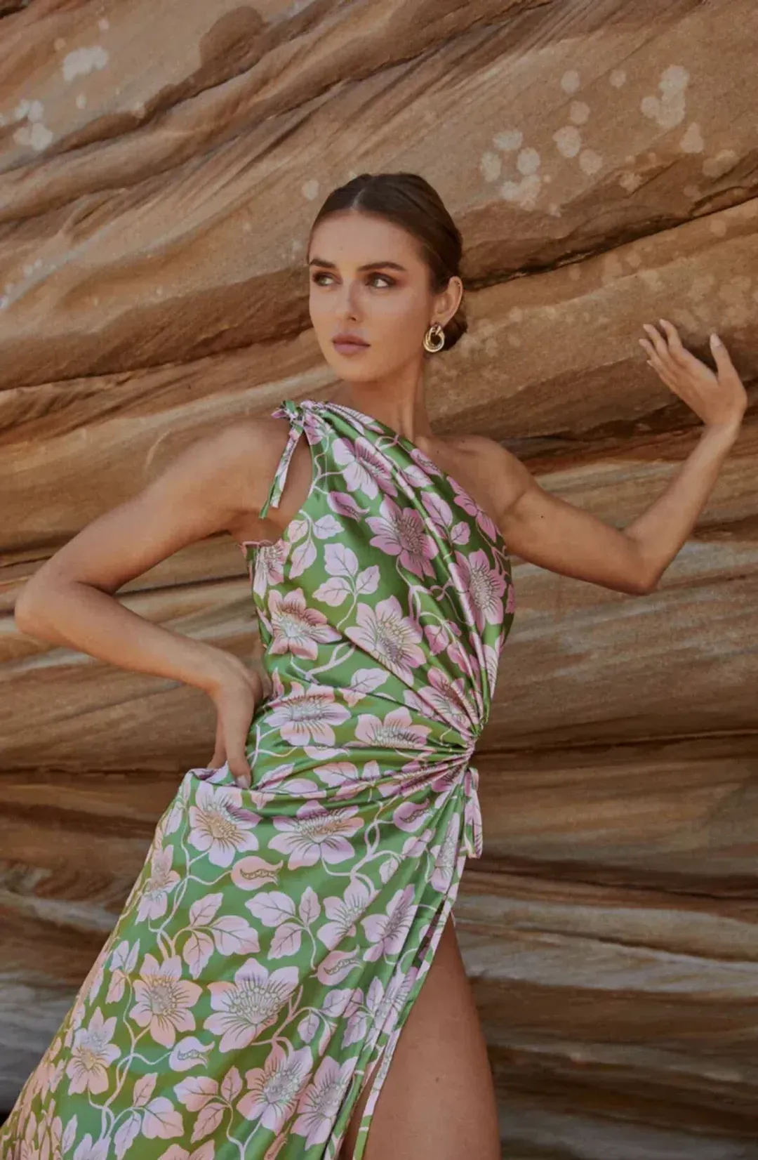 Sonya Moda Nour Forever Maxi Dress Olive Floral Print Size XS / AU 6 for rent on The Volte - main image