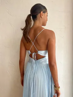 Issy Orla Dress in Blue Size 6  for rent on The Volte - image 3