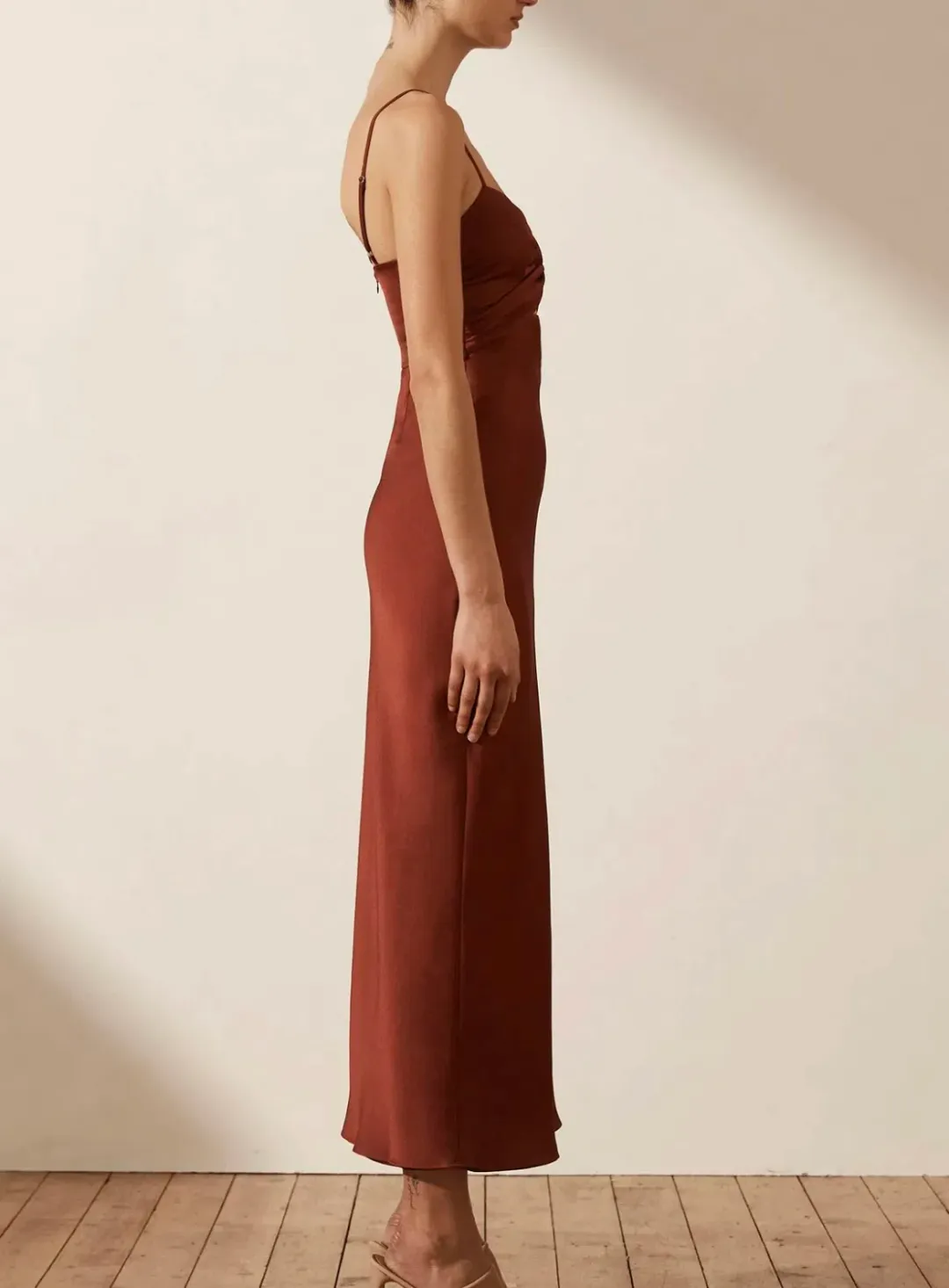 Shona Joy Luxe Twist Front Sleeveless Midi Dress Sangria Size 12 for rent on The Volte - main image