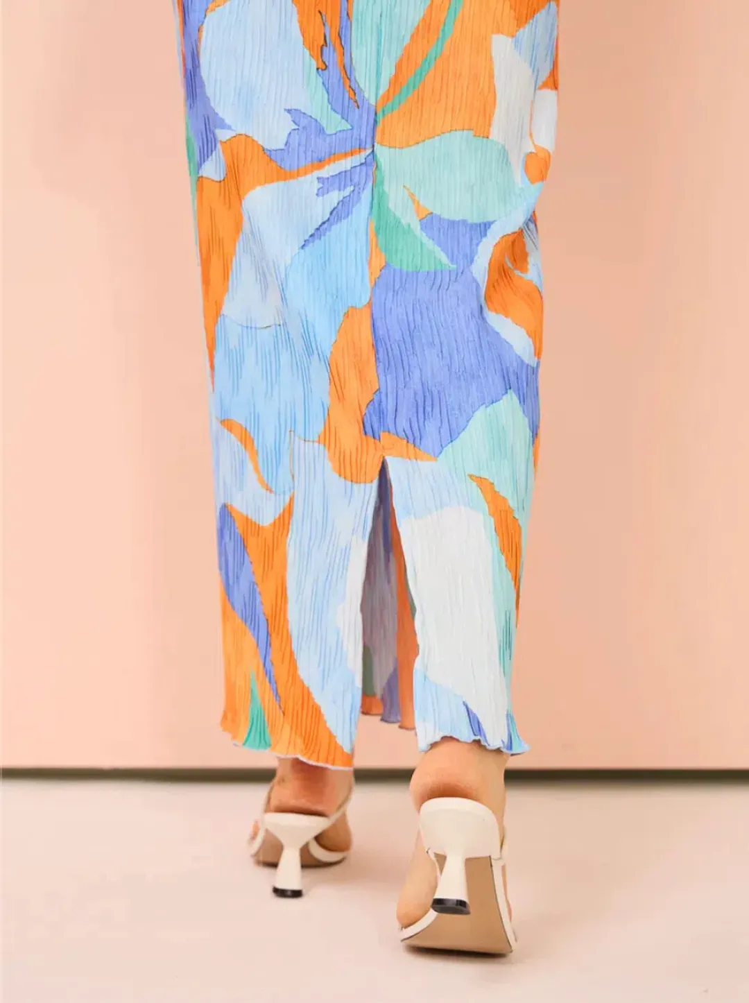 Lidee Riviera Sleeveless Gown In Capri Print Orange Size 6 for rent on The Volte - main image