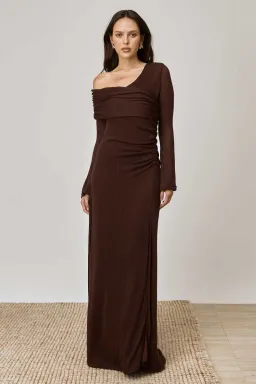 Mon Renn Overlay Sleeved Midi Dress in Chocolate Size 14 for rent on The Volte - image 4