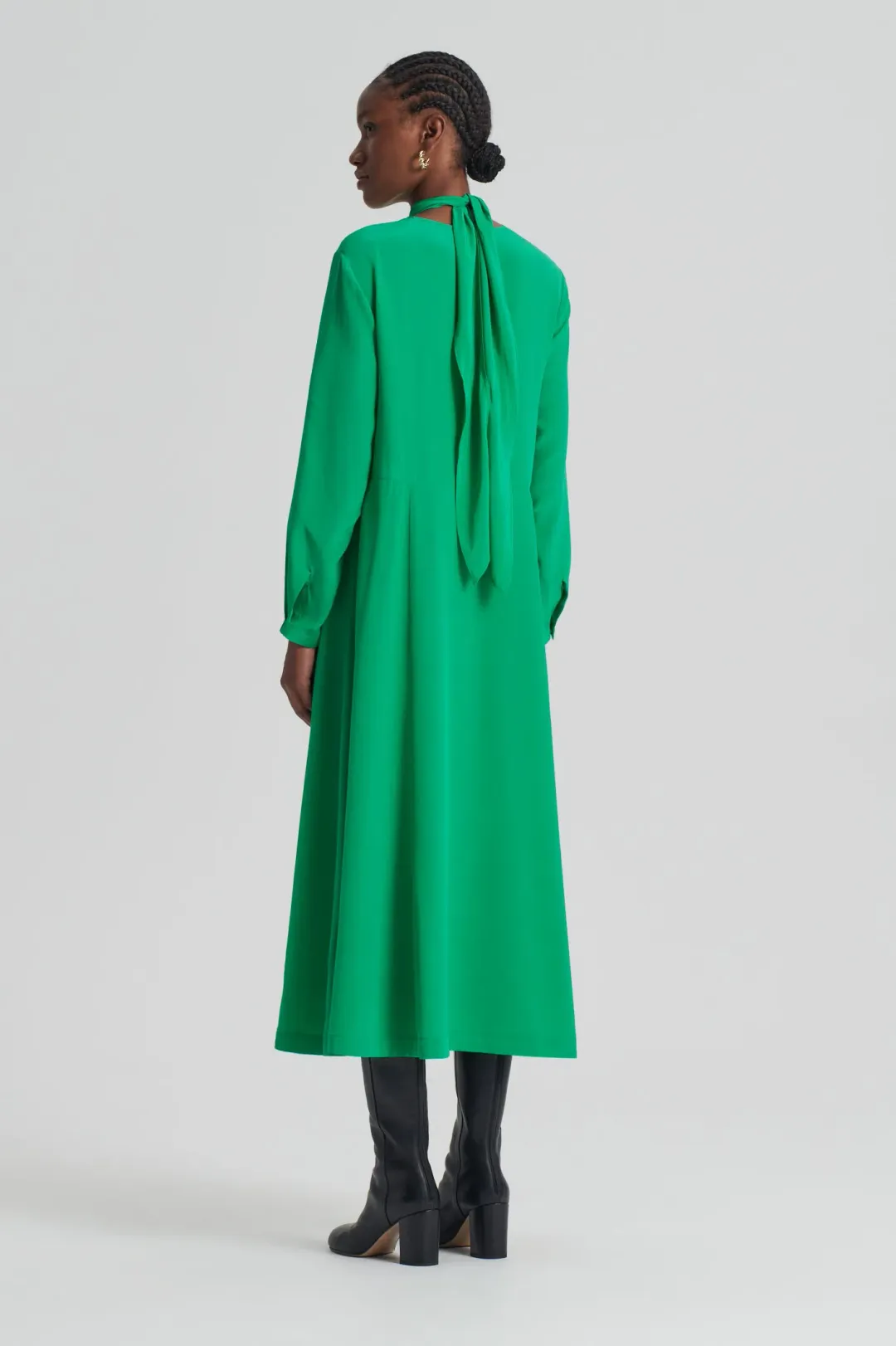 Scanlan Theodore Silk Drape Neck Dress Emerald Size 10 for rent on The Volte - main image
