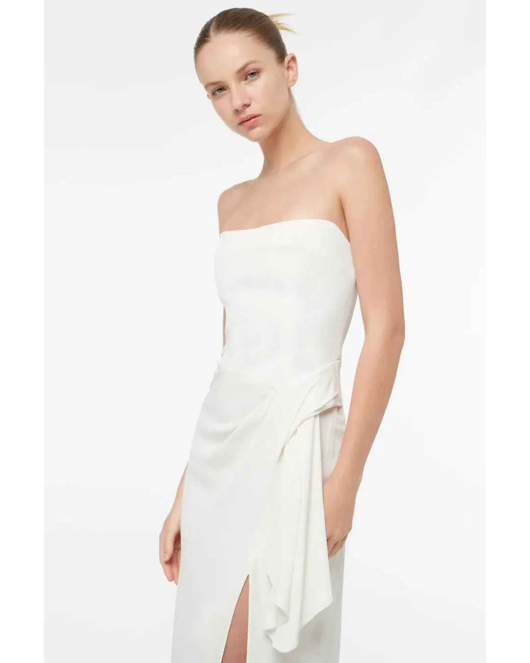 Manning Cartell Asymmetrical Games Gown White Size AU 8 for rent on The Volte - main image