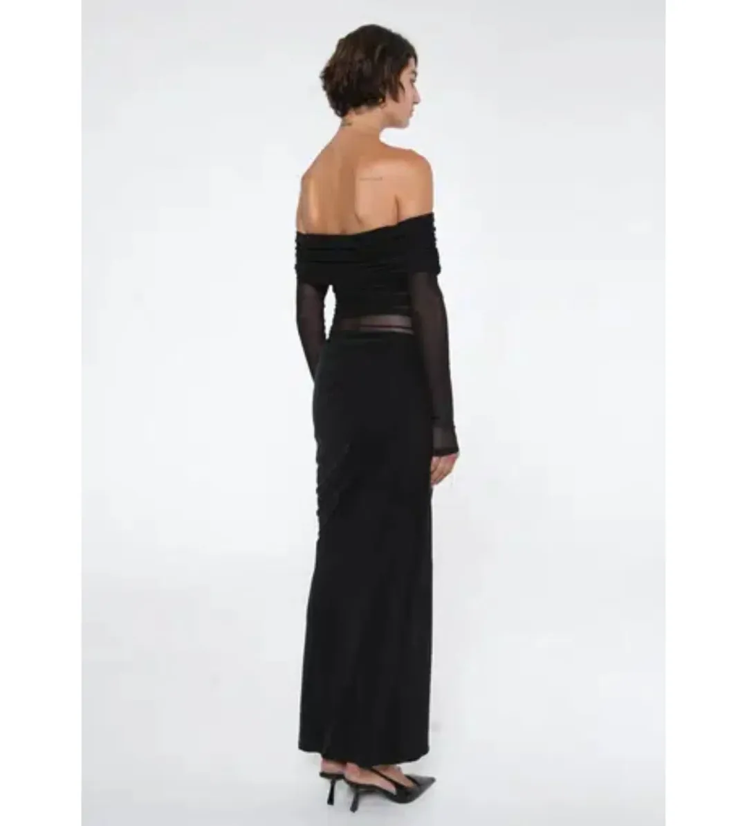 Benni Yasmin Maxi Dress Black Size 10 for rent on The Volte - main image