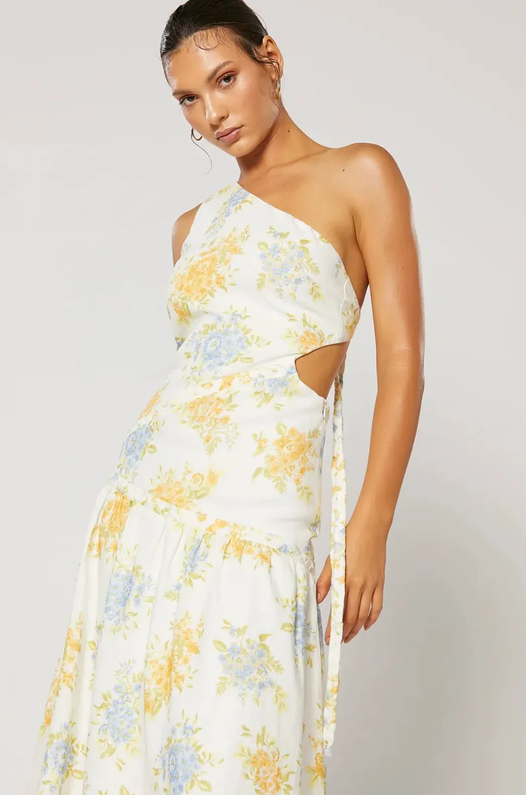 Ravello One Shoulder Dress, Winona, Cream Floral Size S 8 for rent on The Volte - main image
