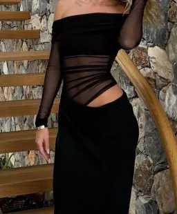 Benni Yasmin Off-Shoulder Maxi Dress Black Size 6 for rent on The Volte - image 4