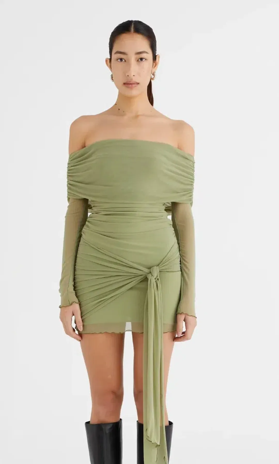 Benni Yasmin Off Shoulder Mini Dress Pistachio Green Size 8 for rent on The Volte - main image