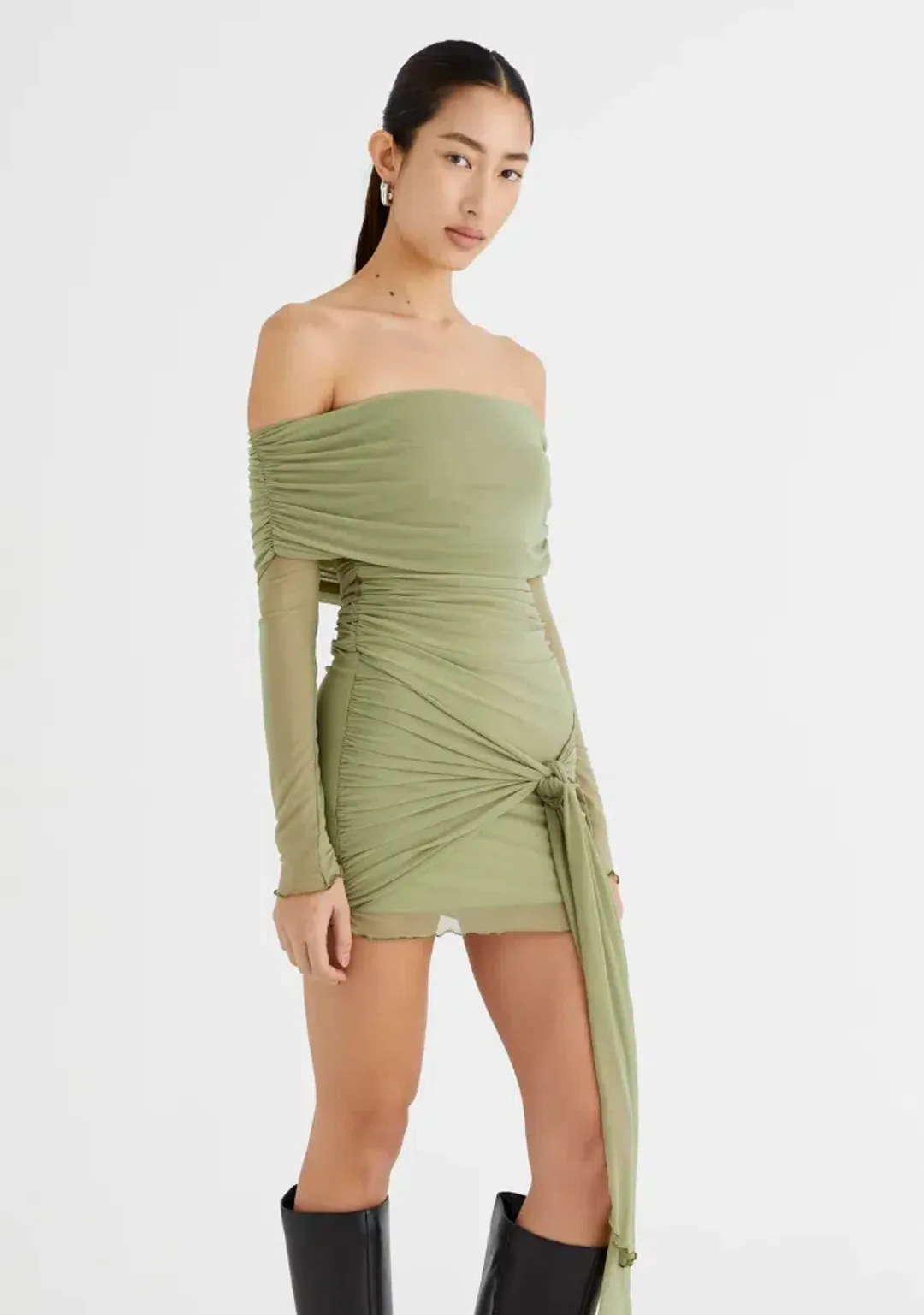 Benni Yasmin Off Shoulder Mini Dress Pistachio Green Size 8 for rent on The Volte - main image