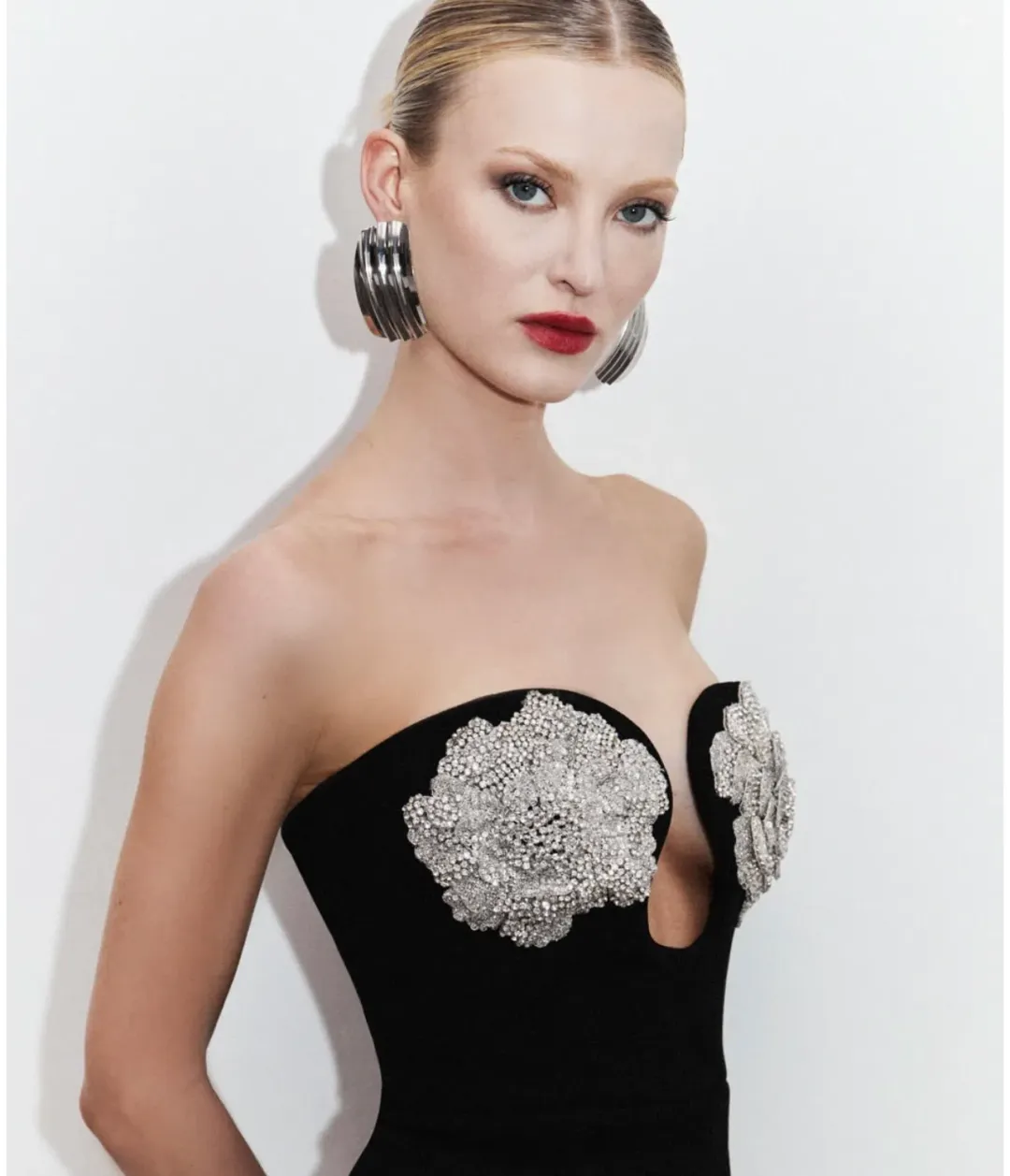 Rebecca Vallance Sachiel Mini Dress Black Size 8 for rent on The Volte - main image