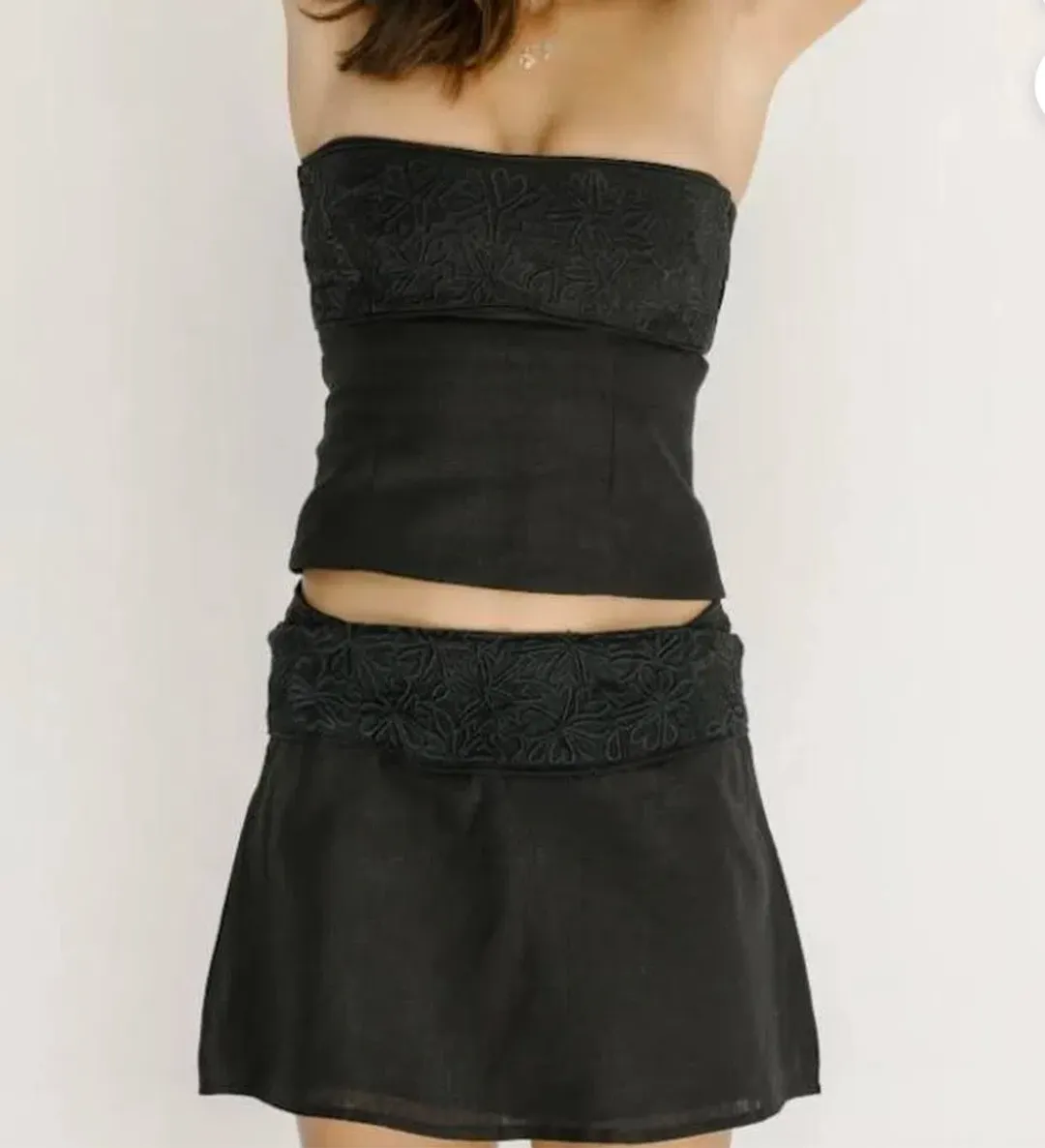 Eisha Sofia Set Black Size 6 for rent on The Volte - main image