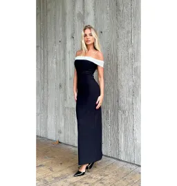 Bianca & Bridgett Leni Maxi Dress Black Size AU 14 for rent on The Volte - image 4