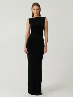 Effie Kats Verona Gown Black Velvet Size 6/XS for rent on The Volte - image 1
