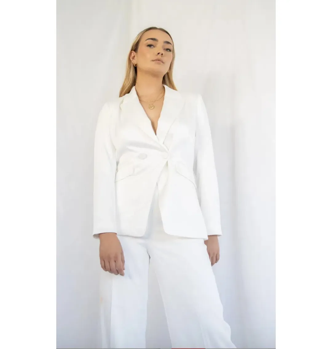 Sheike Yours Truly Two-Piece Suit White Size 8 for rent on The Volte - main image