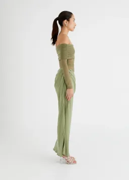 BENNI Yasmin Maxi Dress in Pistachio Size 8 for rent on The Volte - image 4