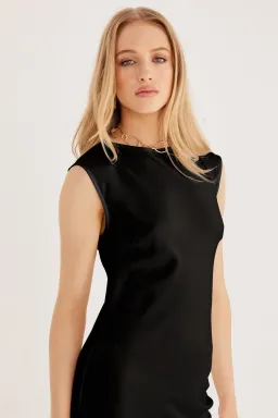 Rumer the Label Kimberly Sheath Maxi Dress Black Size 10 for rent on The Volte - image 2