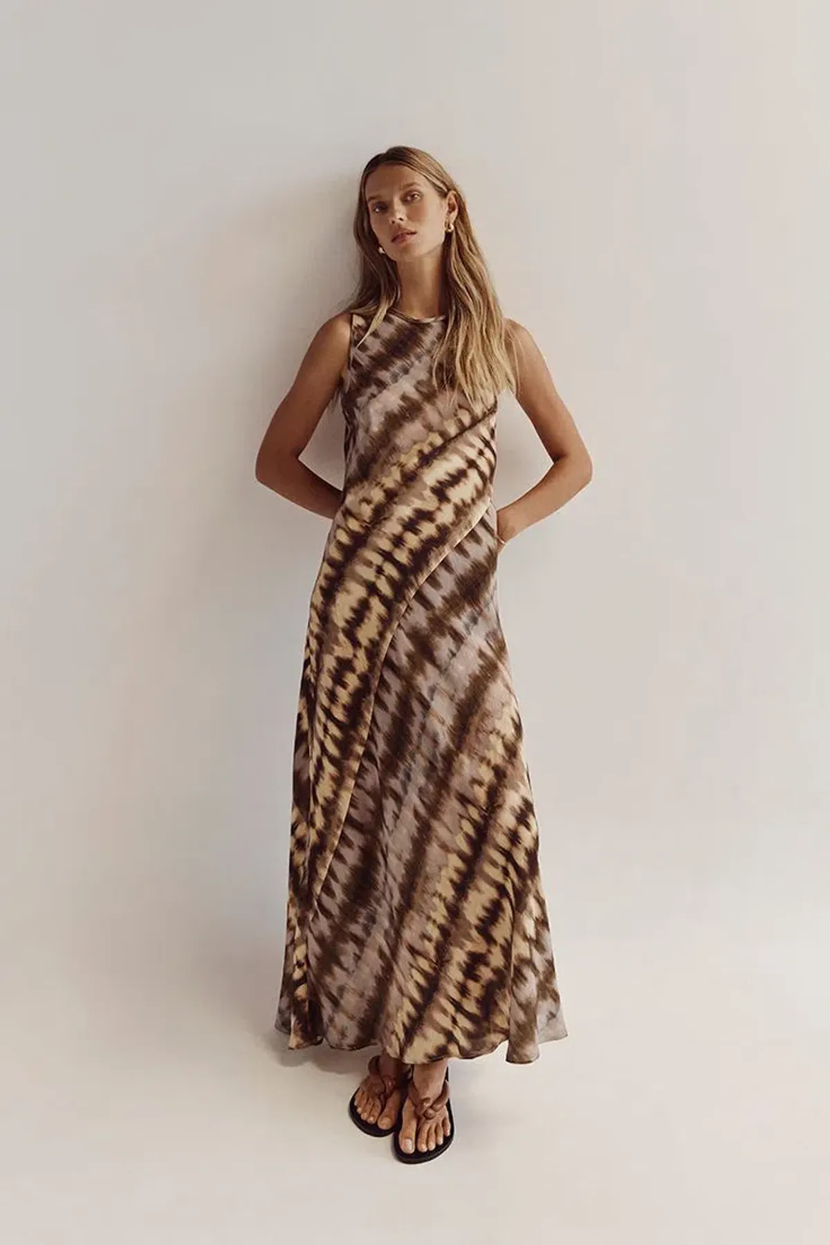 Dissh Gabi Tie Dye Viscose Midi Dress Lilac Size 6 for rent on The Volte - main image