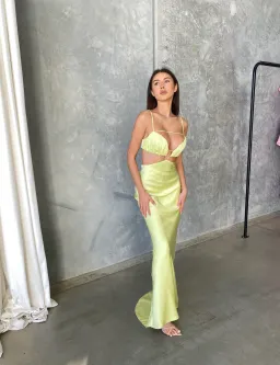 Lexi Leia Maxi Formal Dress Mojito Size 8 for rent on The Volte - image 5