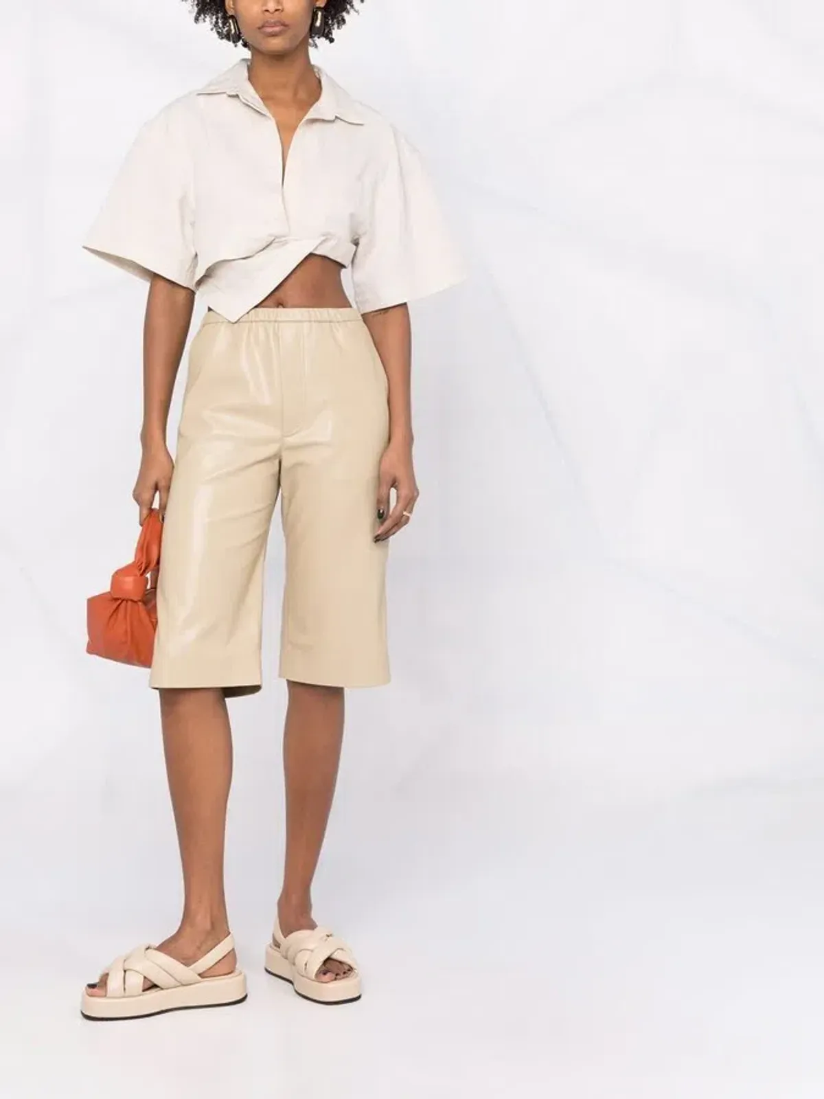 Jacquemus La Chemise Capri Cropped Shirt Beige Size 6 for rent on The Volte - main image