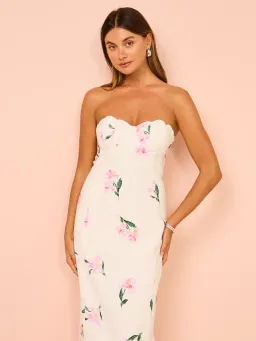 Issy Scalloped Bodice Midi Dress In Rose Print AU 14 for rent on The Volte - image 5