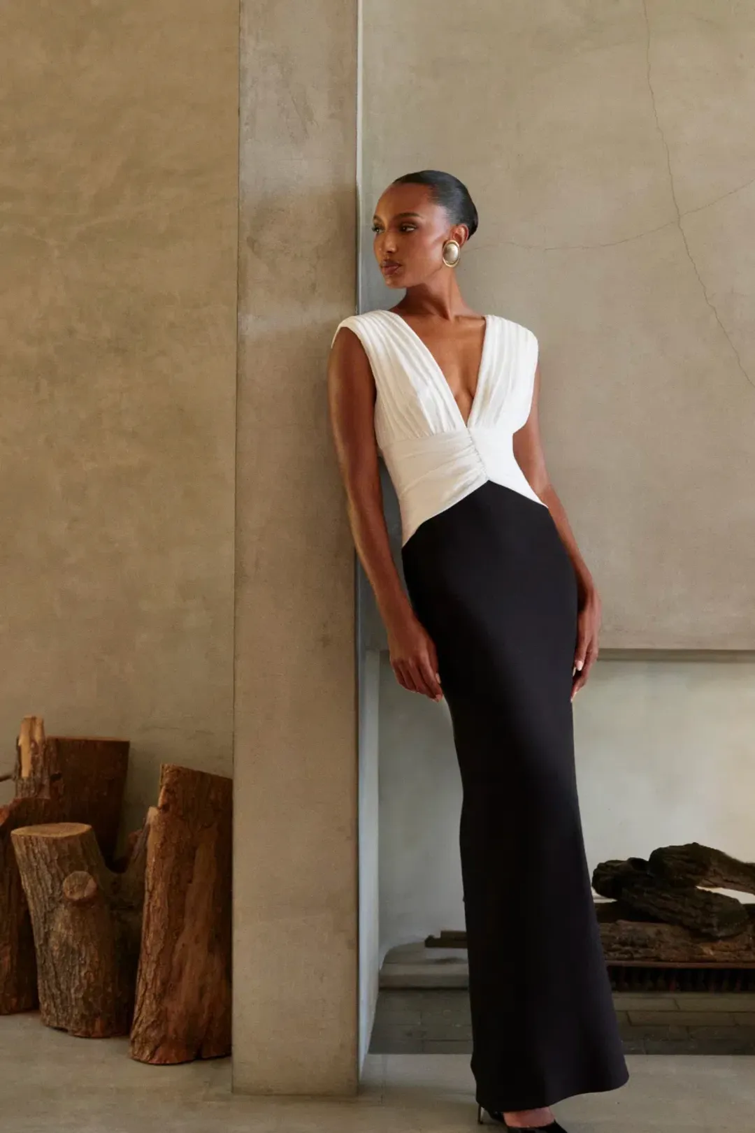 MESHKI Monique Contrast Maxi Dress Black/Dress Size S/Au 8 for rent on The Volte - main image