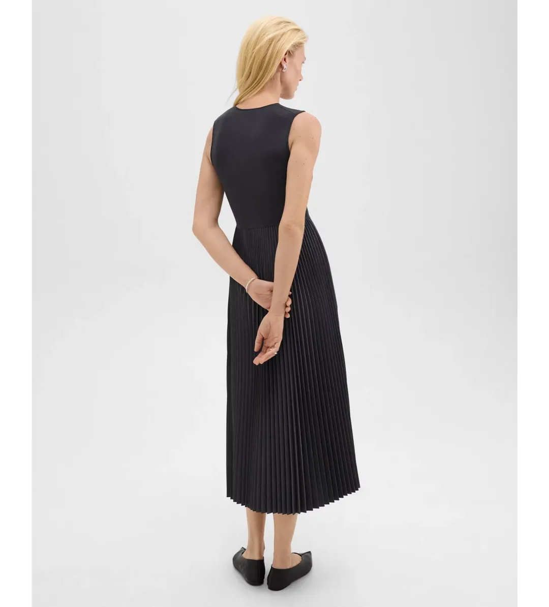 Theory Pleated Combo Dress in Stretch Wool-Blend Navy Size 6 for rent on The Volte - main image
