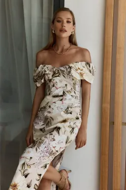 Sofia The Label Hailey Off Shoulder Midi Dress In Flora Print Size 6 for rent on The Volte - image 3